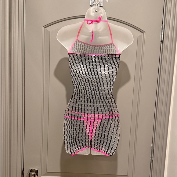 Music Legs Black and Pink Mesh dress - Picture 3 of 5